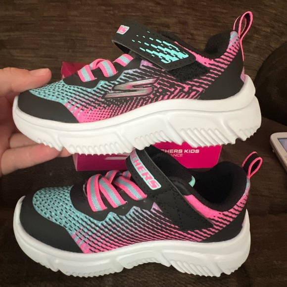 Skechers go run 650 toddler shoes - Picture 6 of 8